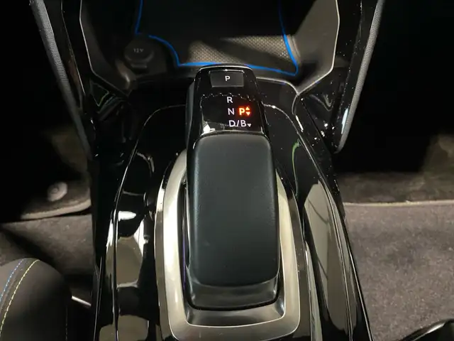 Peugeot 2008 view 12