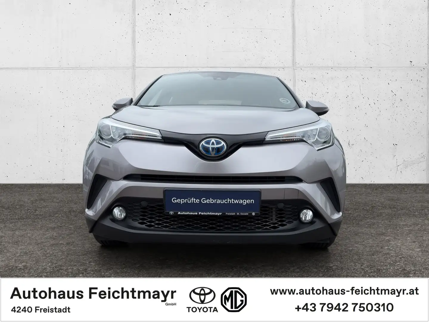 Toyota C-HR C-ENTER 1,8 HSD Aut. 5t. Silber - 2