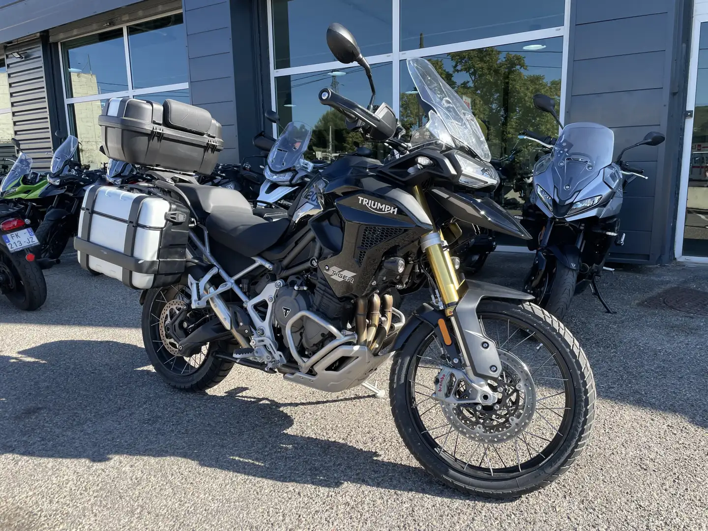 Triumph Tiger 1200 Noir - 2