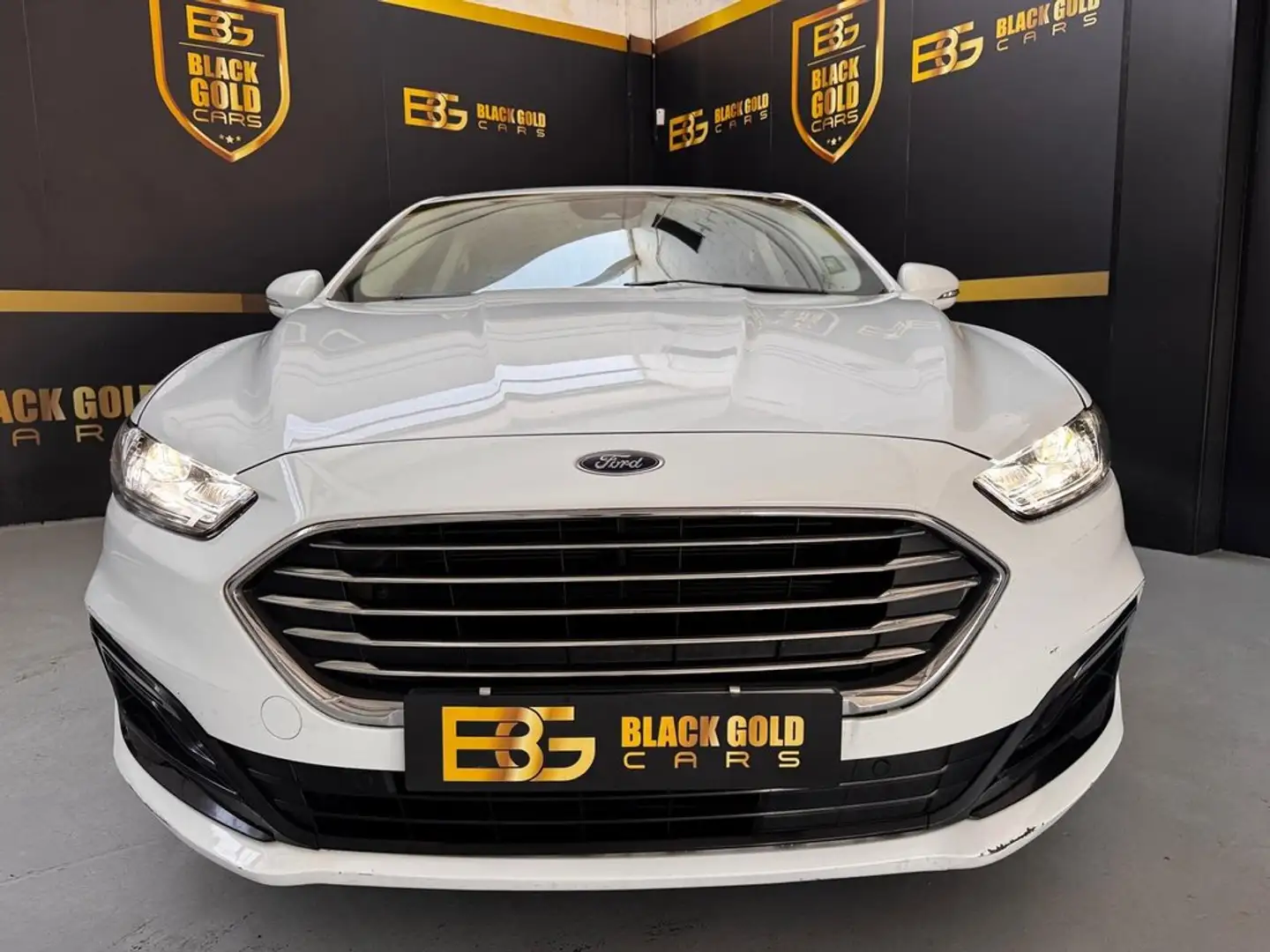 Ford Mondeo 2.0 TDCi 110kW PowerShift Titanium Bianco - 2