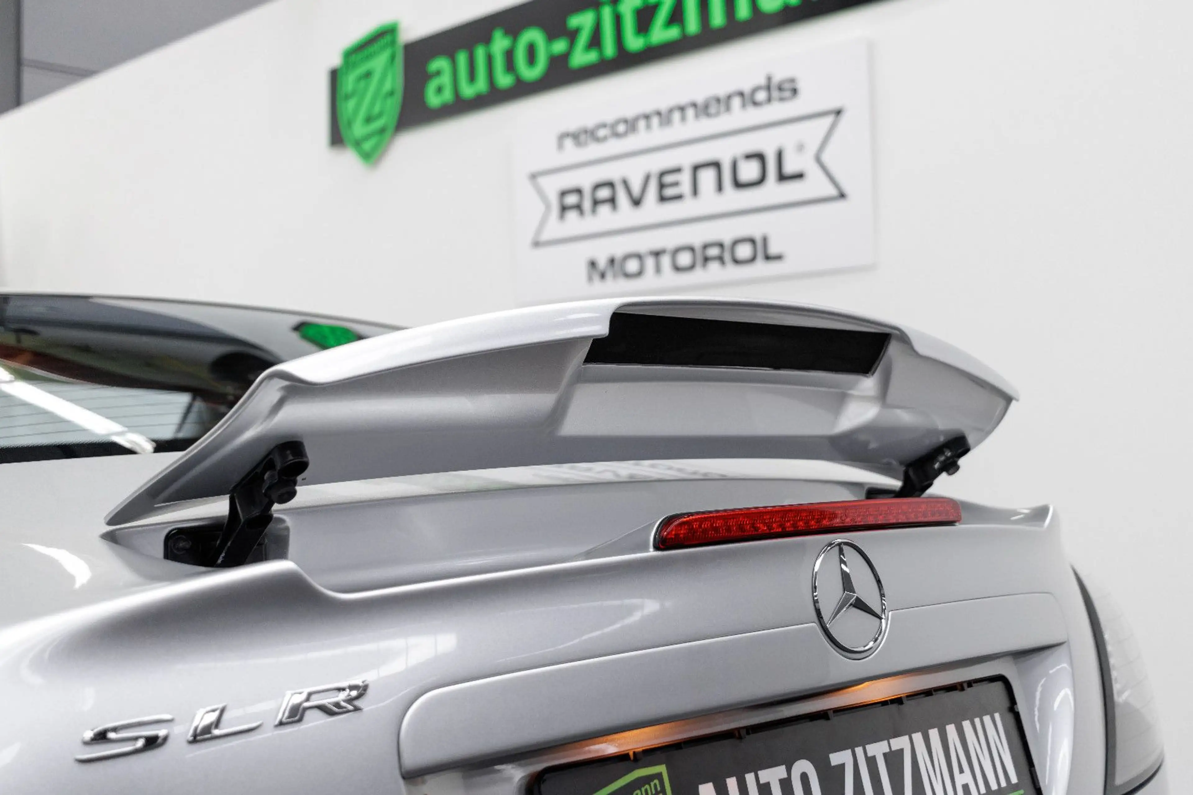 Mercedes-Benz SLR McLaren/DEUTSCH/HISTORIE/BOSE/NAVI/TURBINE — photo 12