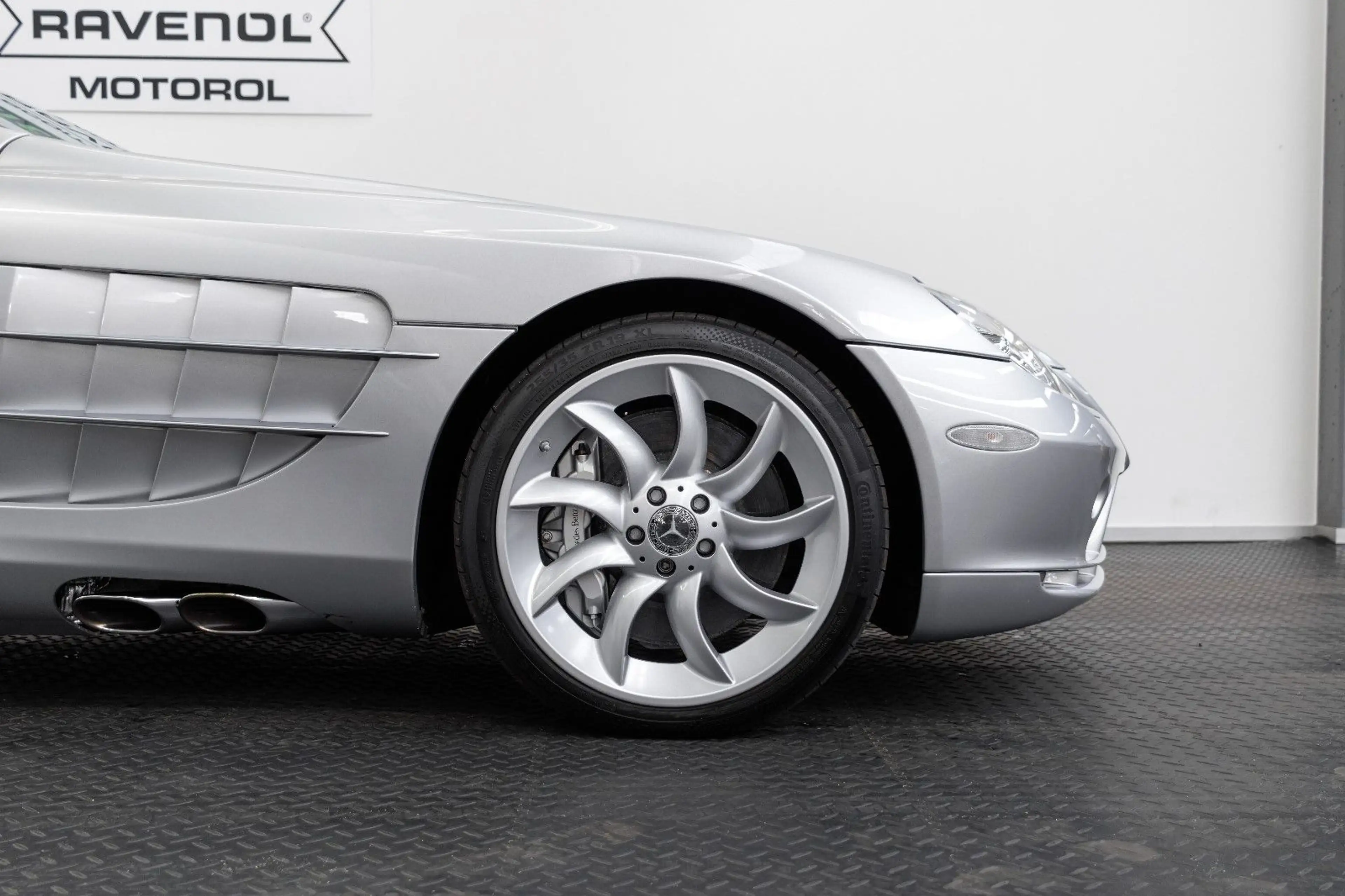 Mercedes-Benz SLR McLaren/DEUTSCH/HISTORIE/BOSE/NAVI/TURBINE — photo 11