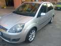 Ford Fiesta 1.4 TDCi 5p. Titanium Silber - thumbnail 2