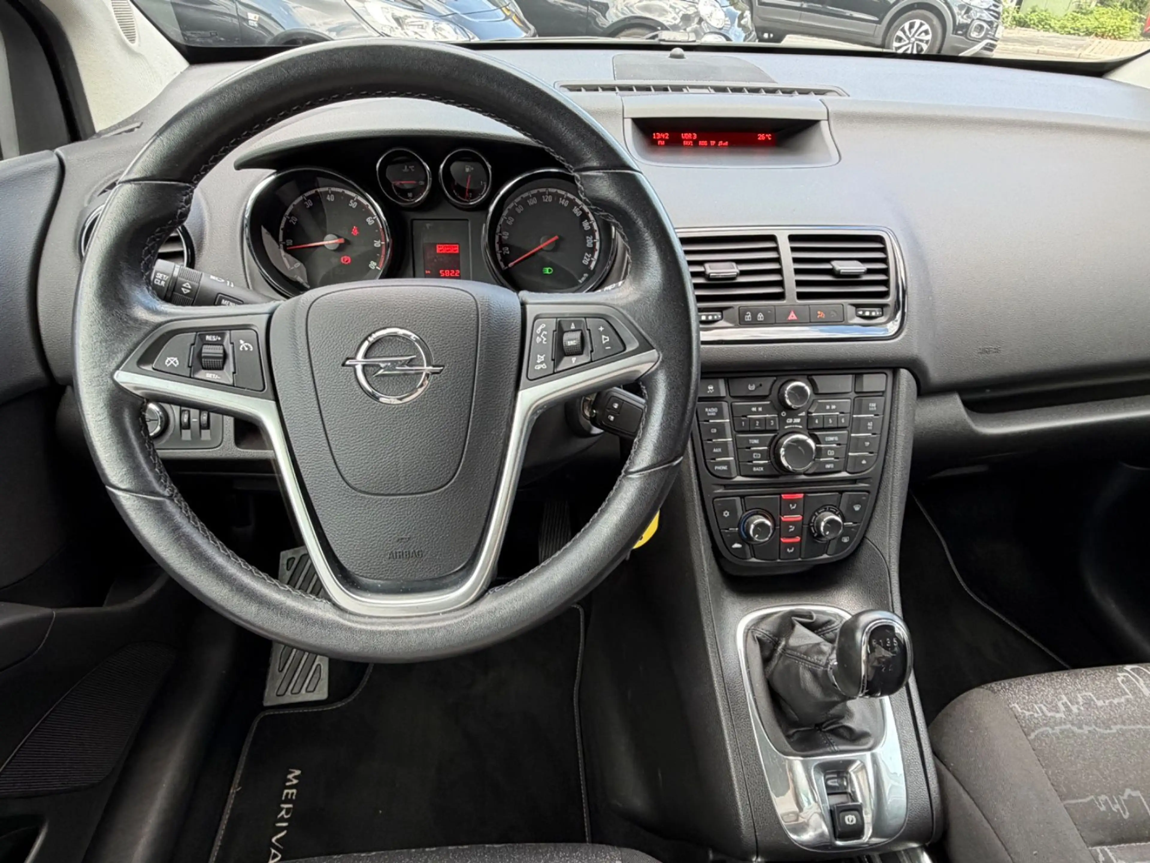 Opel Meriva B Design Edition 1.Hand Scheckheft — photo 13
