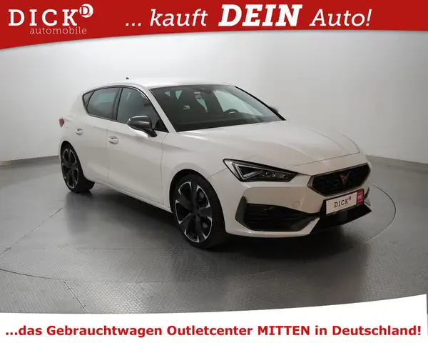 Cupra Leon 1.4 TSI DSG VZ e Hyb NAV+VIRTU+LED+TEMP+19