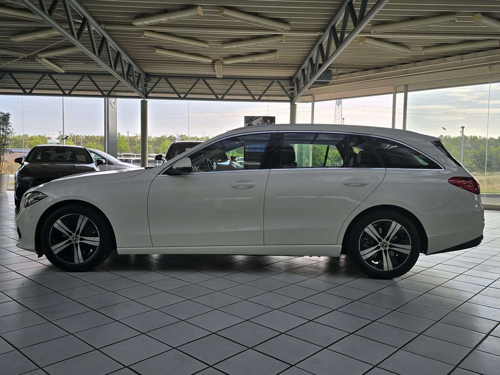 Mercedes-Benz C 200