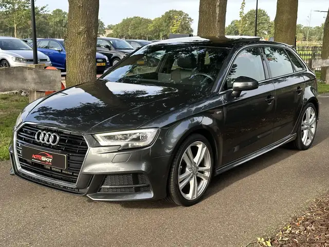 Audi A3 view 8
