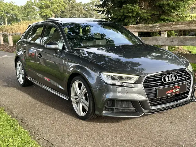 Audi A3 view 9