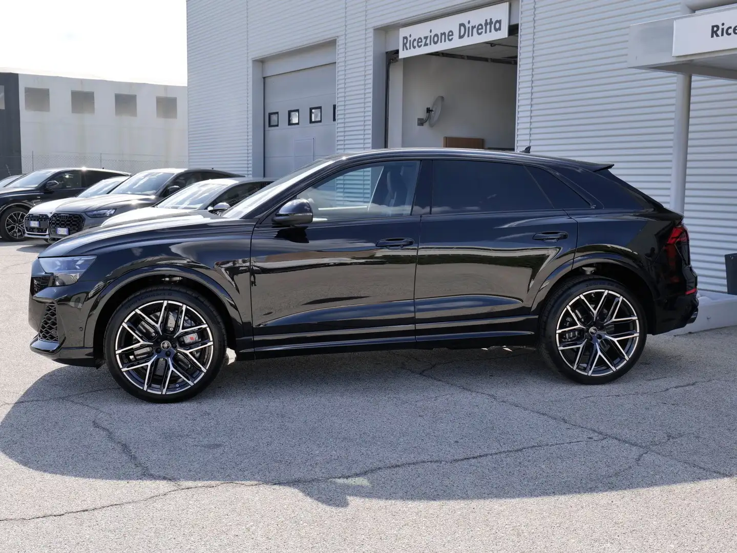 Audi RS Q8 4.0 Tfsi 640cv Tiptronic Performance Schwarz - 2