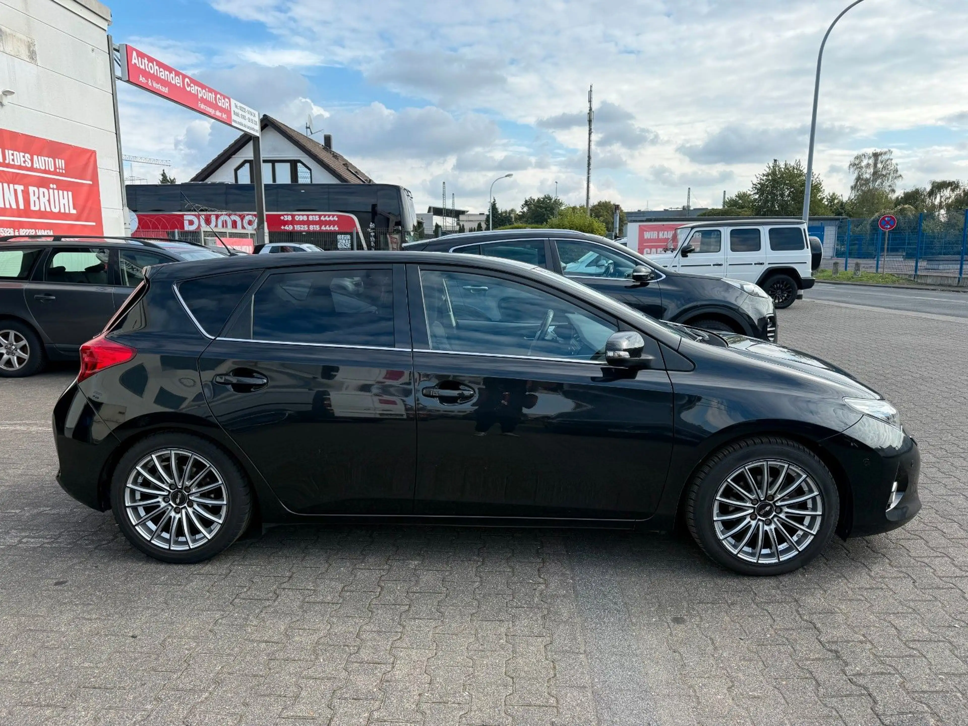 Toyota Auris Executive KAMERA/KLIMA/NAVI/PDC/SHZ — photo 4