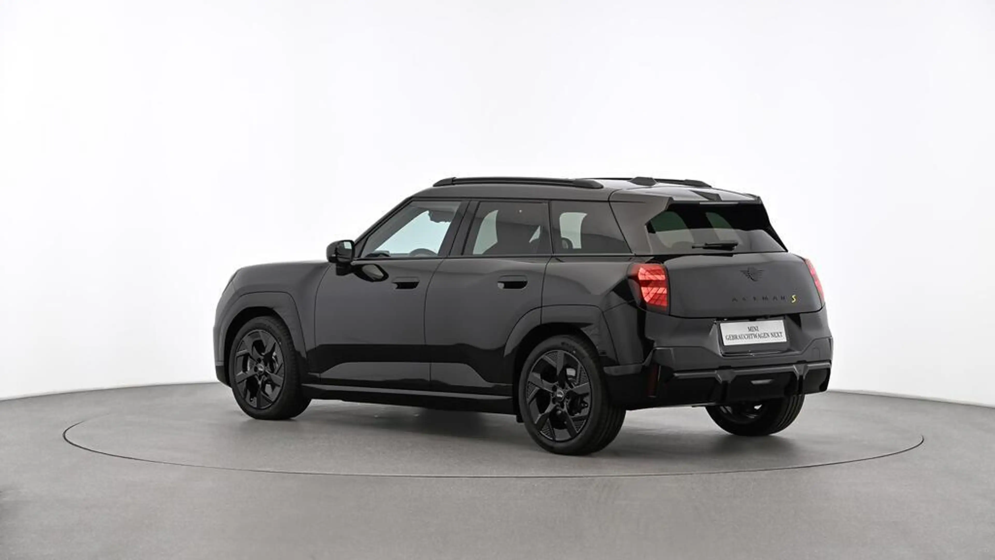 MINI Aceman John Cooper Works Trim — photo 6
