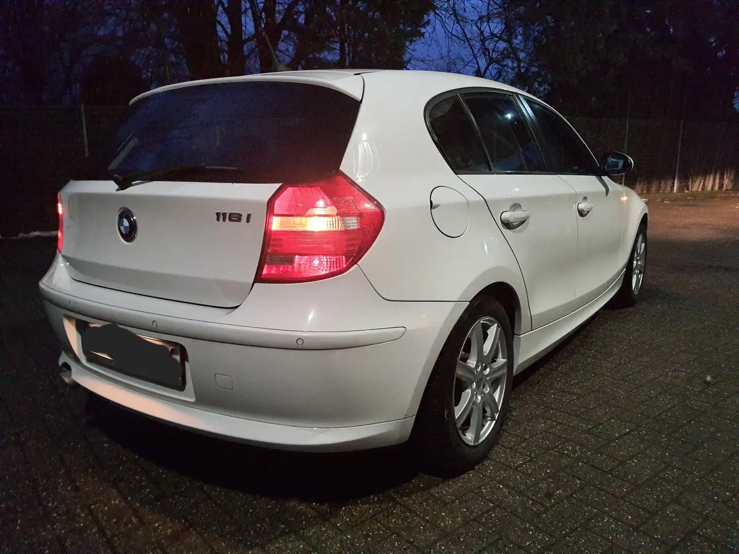BMW 116 116i Weiß - 2