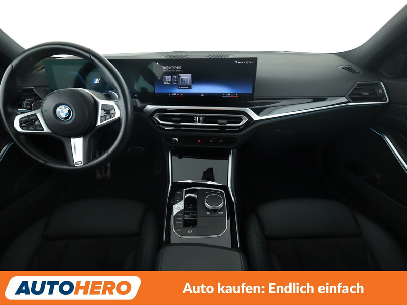 BMW 330 330e M Sport — photo 12