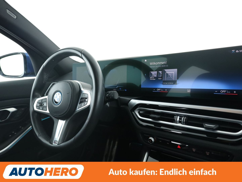 BMW 330 330e M Sport — photo 13