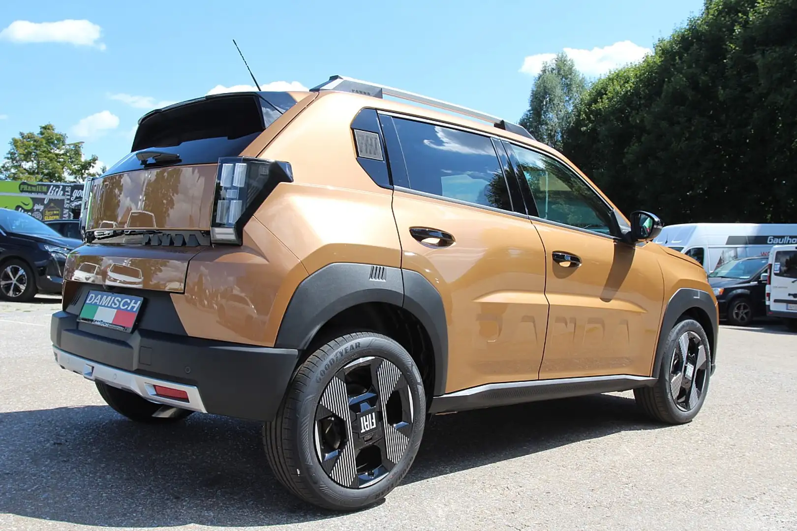 Fiat Grande Panda Hybrid mHEV 110 6-Gang eDCT La Prima Gold - 2