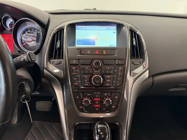 Opel Astra view 10