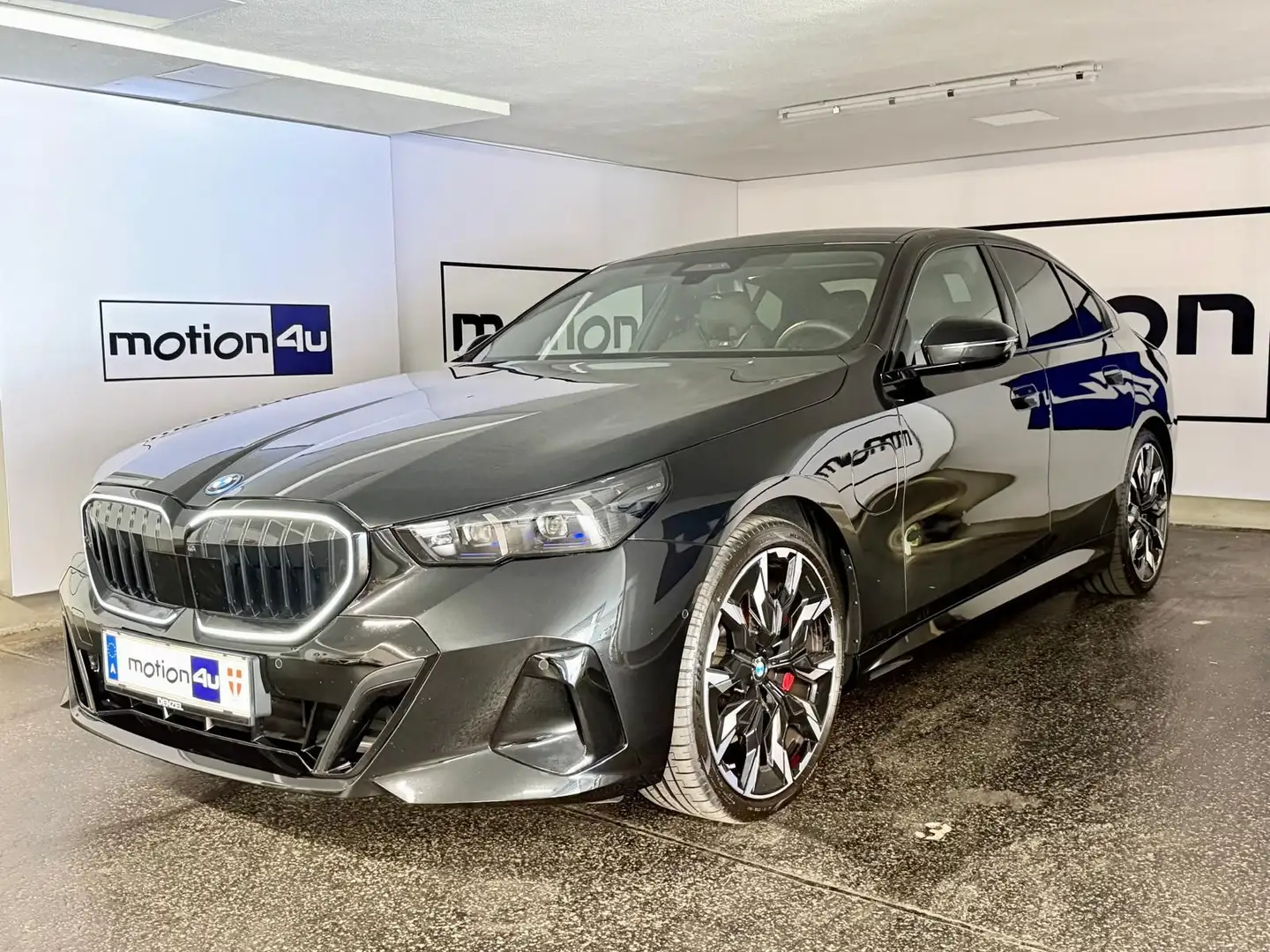 BMW 550 550e PHEV xDrive Aut. Schwarz - 1