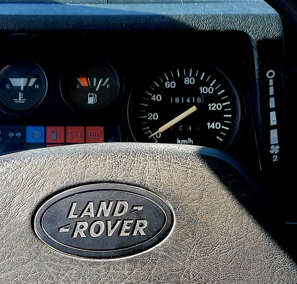 Land Rover Defender 90 2.5 tdi Hard top, foto 7