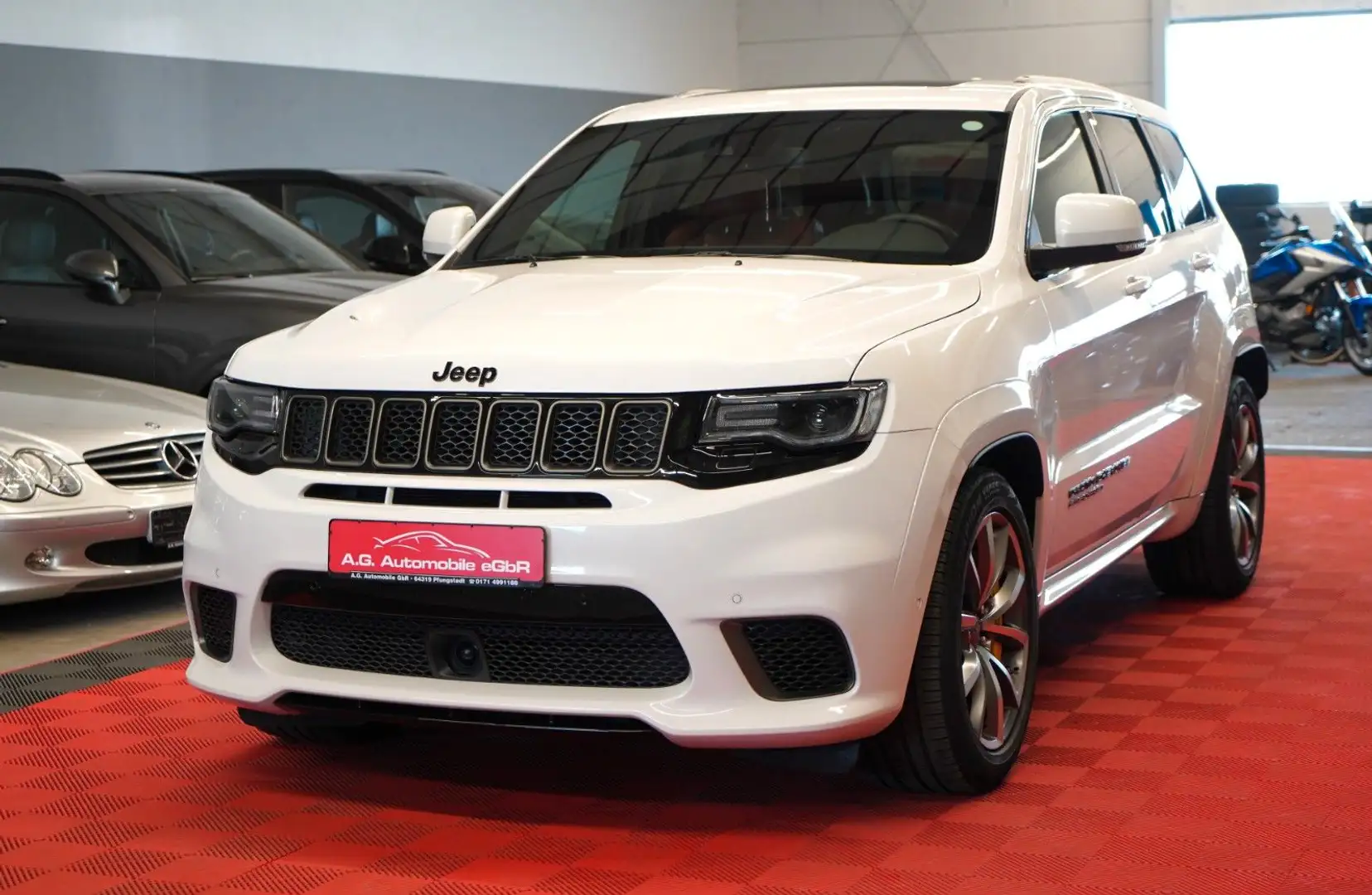 Jeep Grand Cherokee 6.2 V8 Supercharged Trackhawk 720 Wit - 1