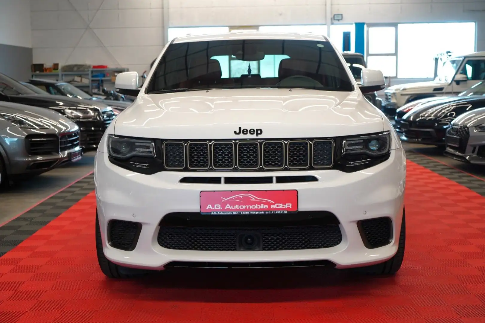 Jeep Grand Cherokee 6.2 V8 Supercharged Trackhawk 720 Wit - 2