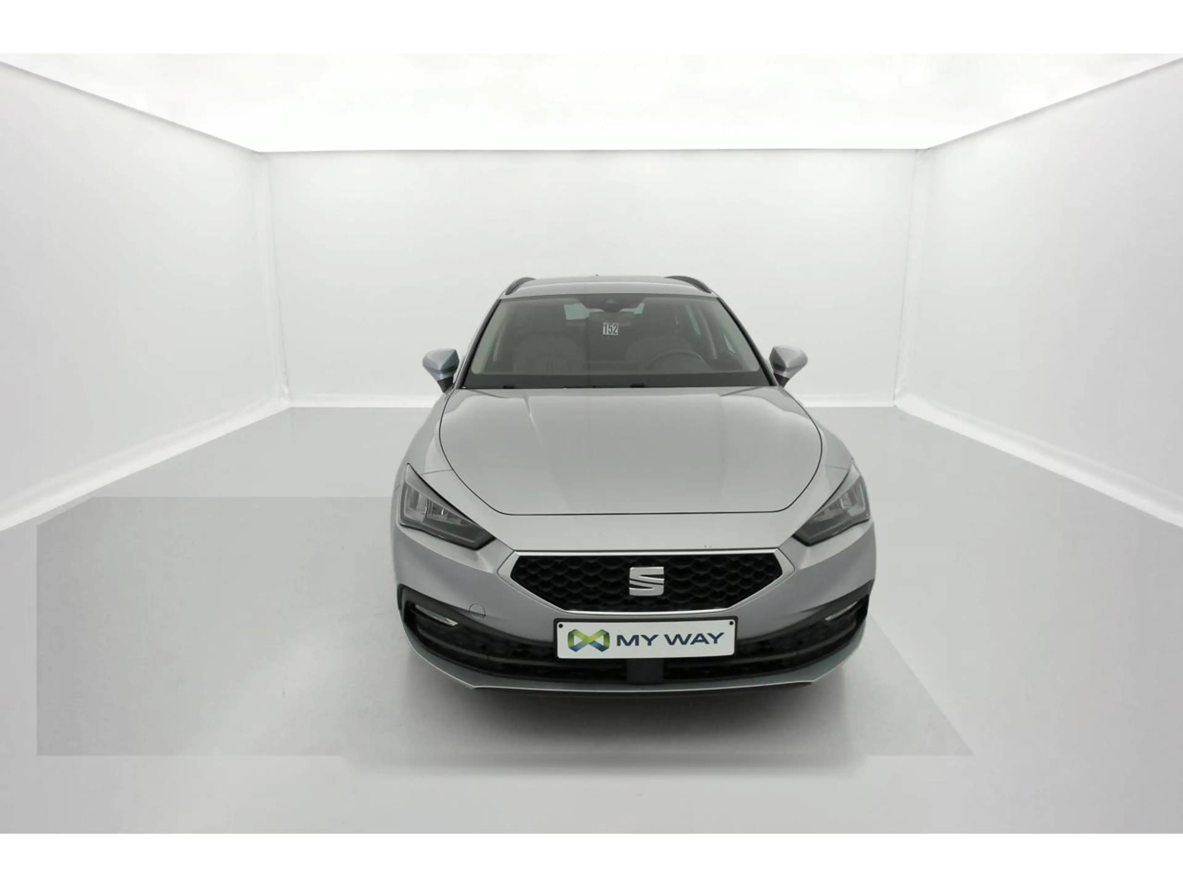 SEAT Leon Move! 1.0 TSI 110ch (81kW) Manuelle 6v — photo 2