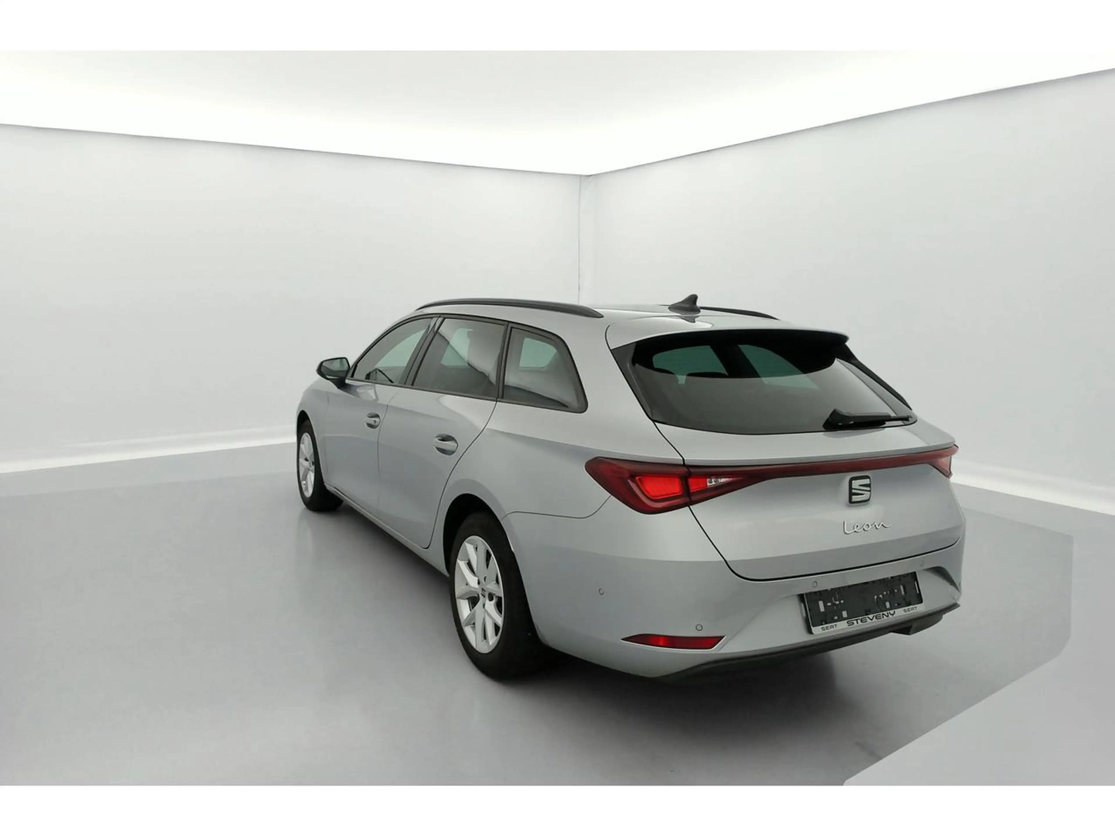 SEAT Leon Move! 1.0 TSI 110ch (81kW) Manuelle 6v — photo 5