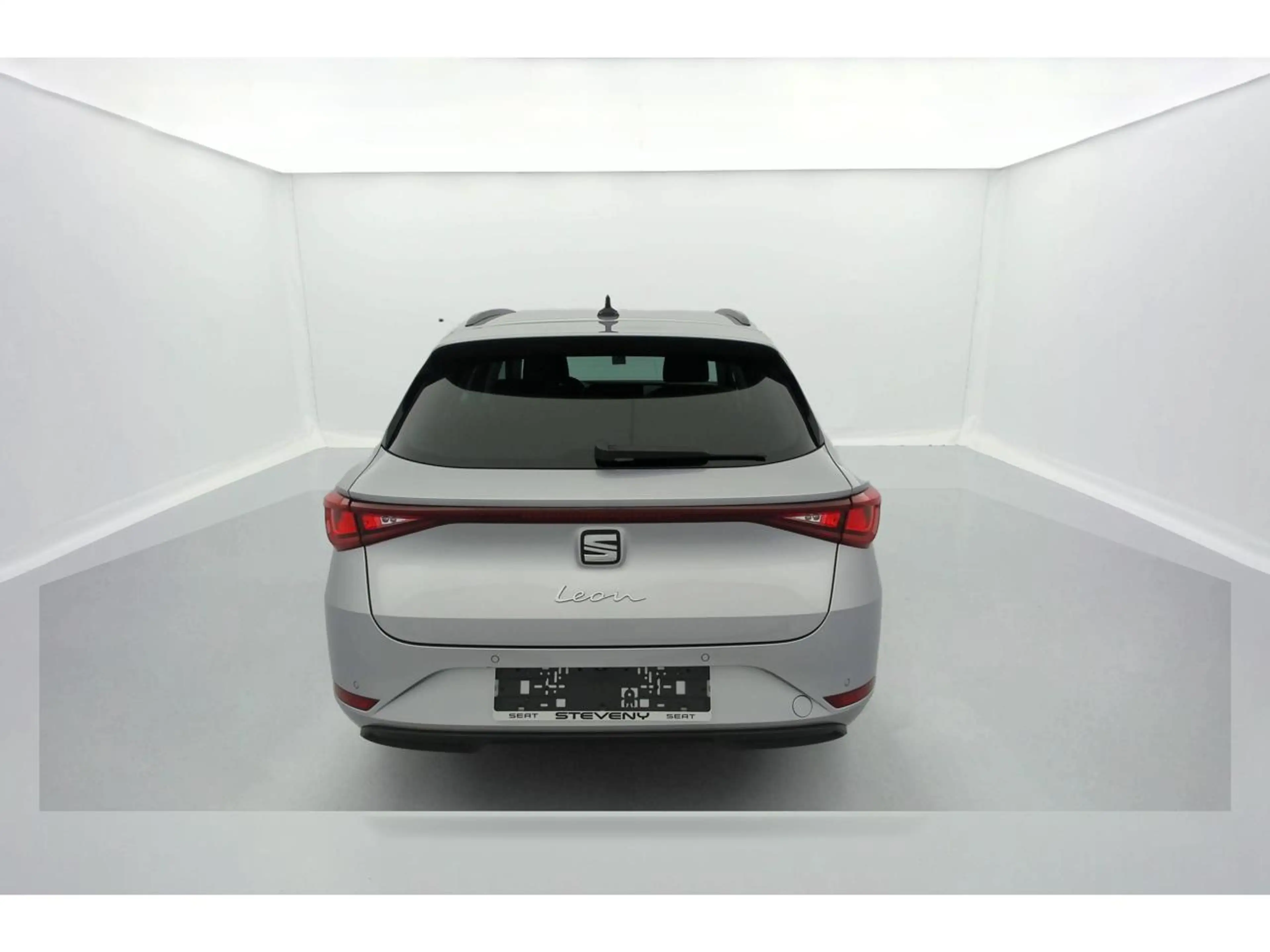 SEAT Leon Move! 1.0 TSI 110ch (81kW) Manuelle 6v — photo 8