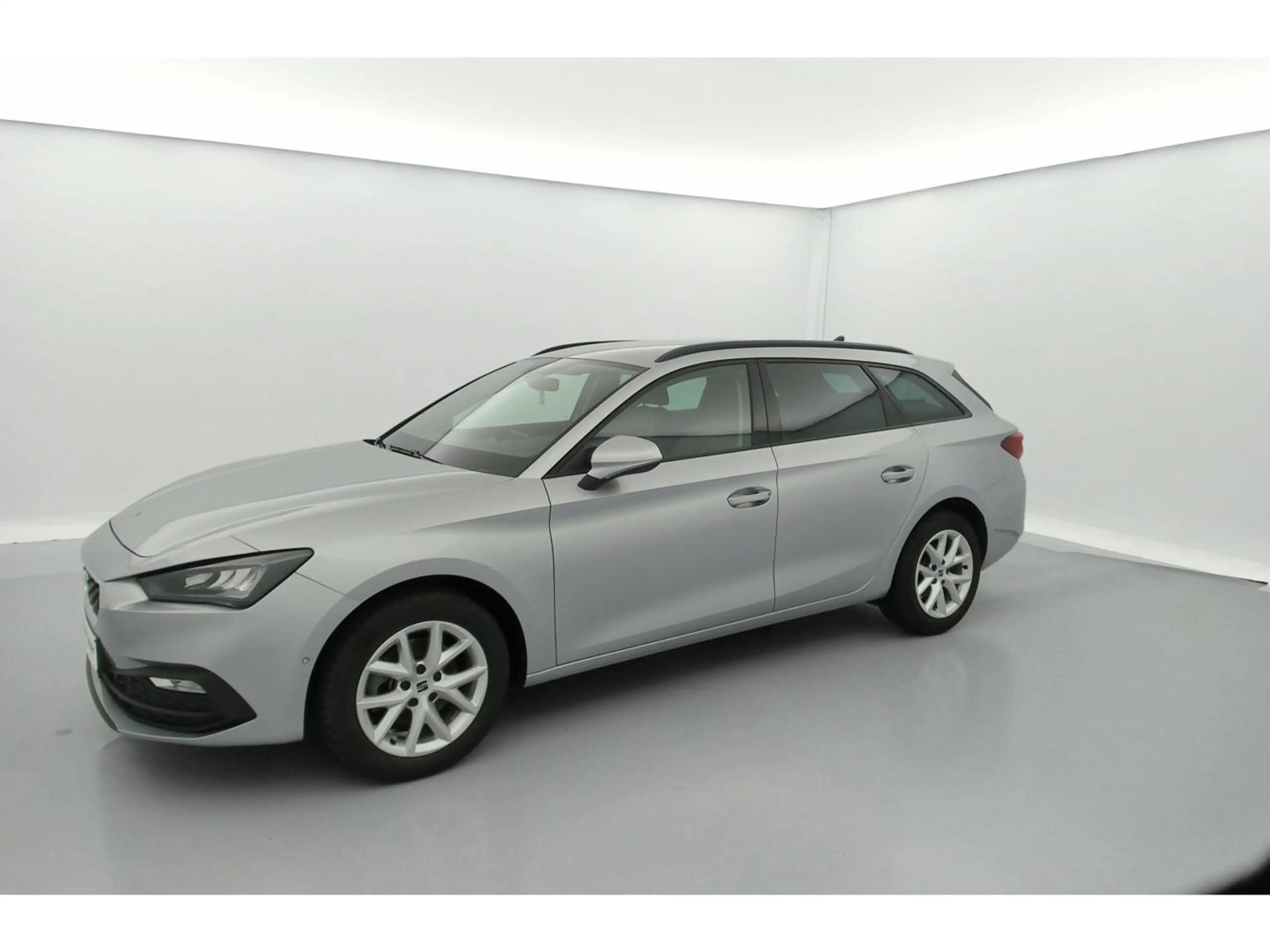 SEAT Leon Move! 1.0 TSI 110ch (81kW) Manuelle 6v — photo 6