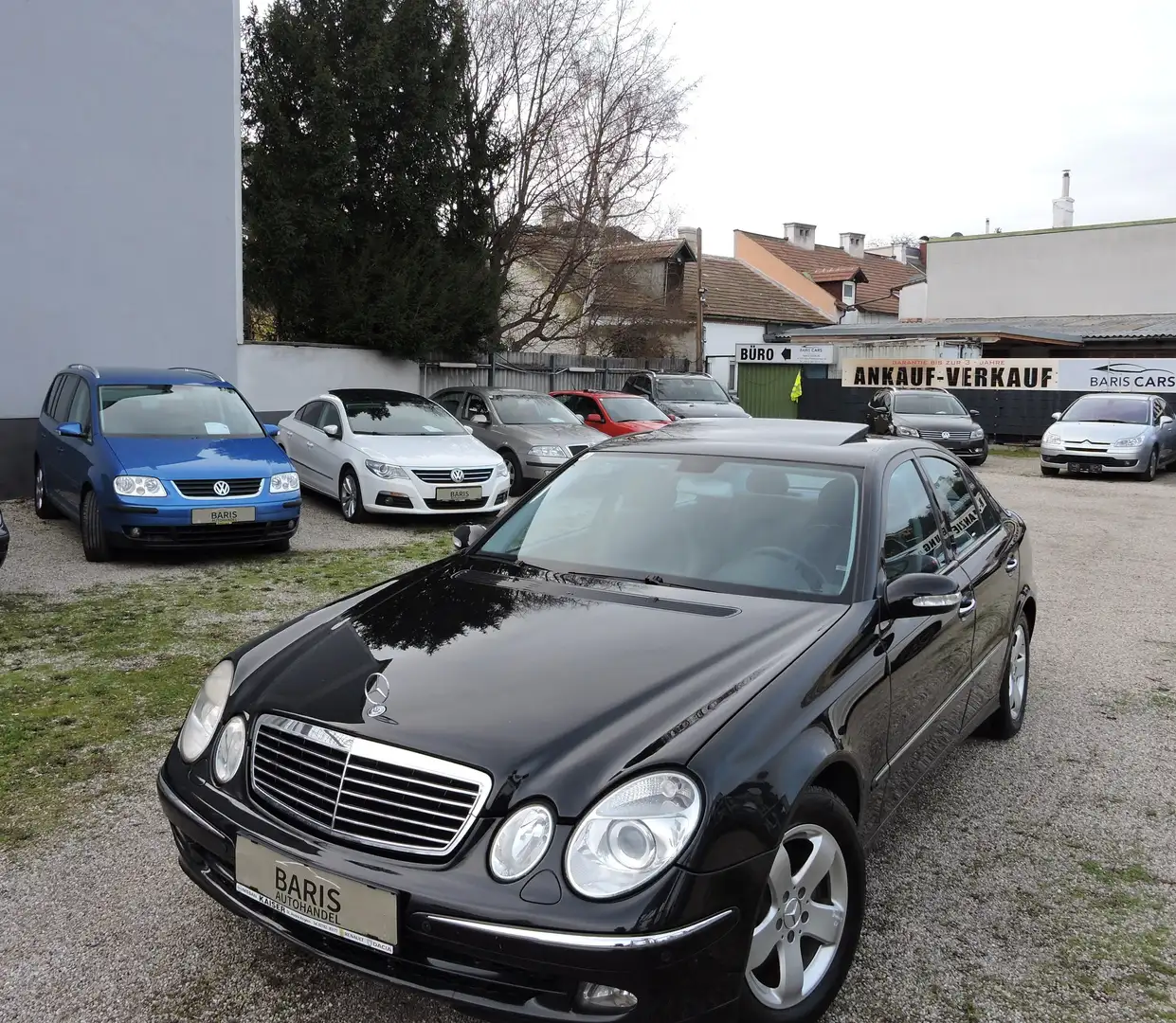 Mercedes-Benz E 220 E 220 CDI (211.006)  OBSIDIANSCHWARZ Noir - 1