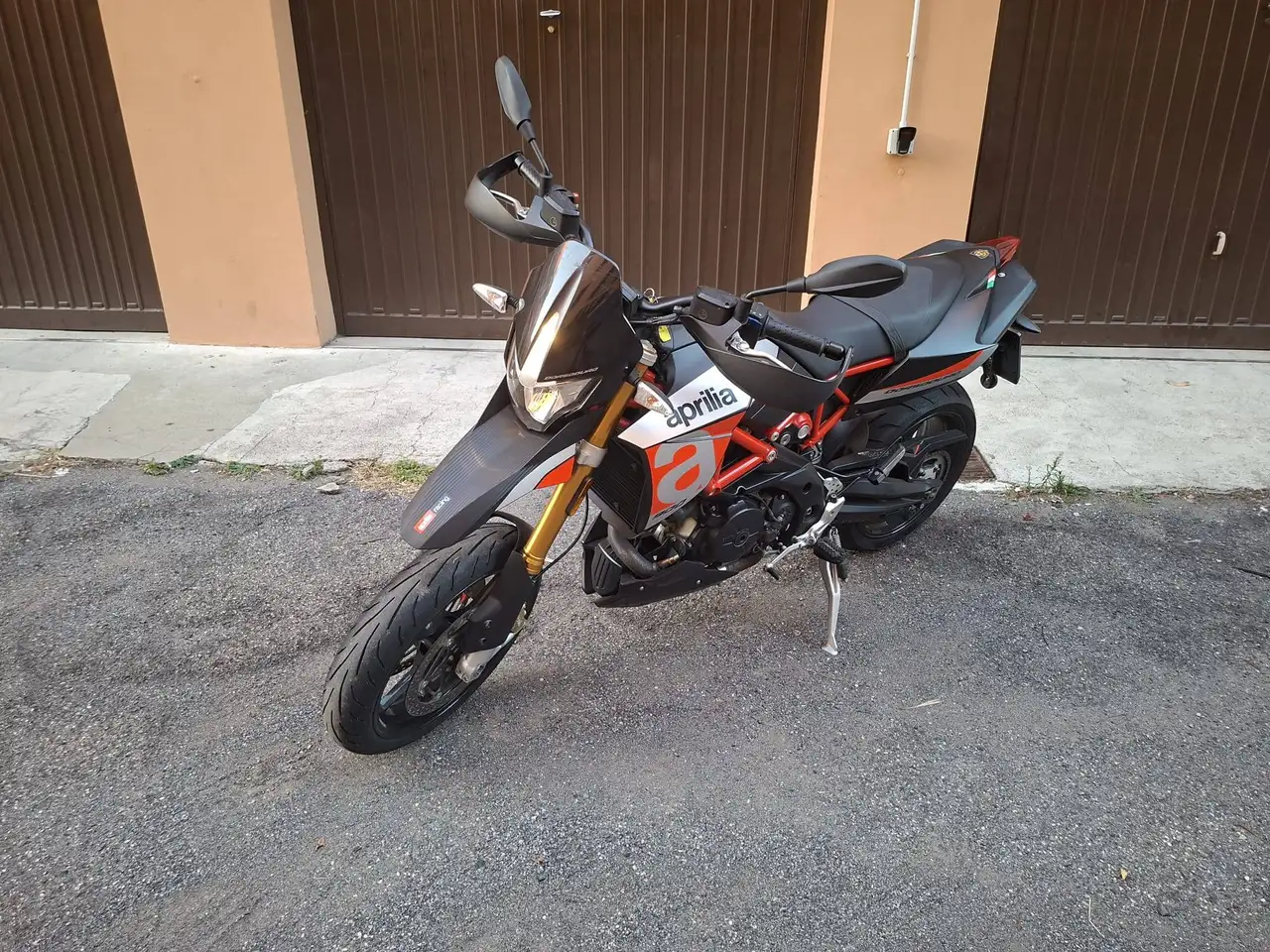 Aprilia Dorsoduro