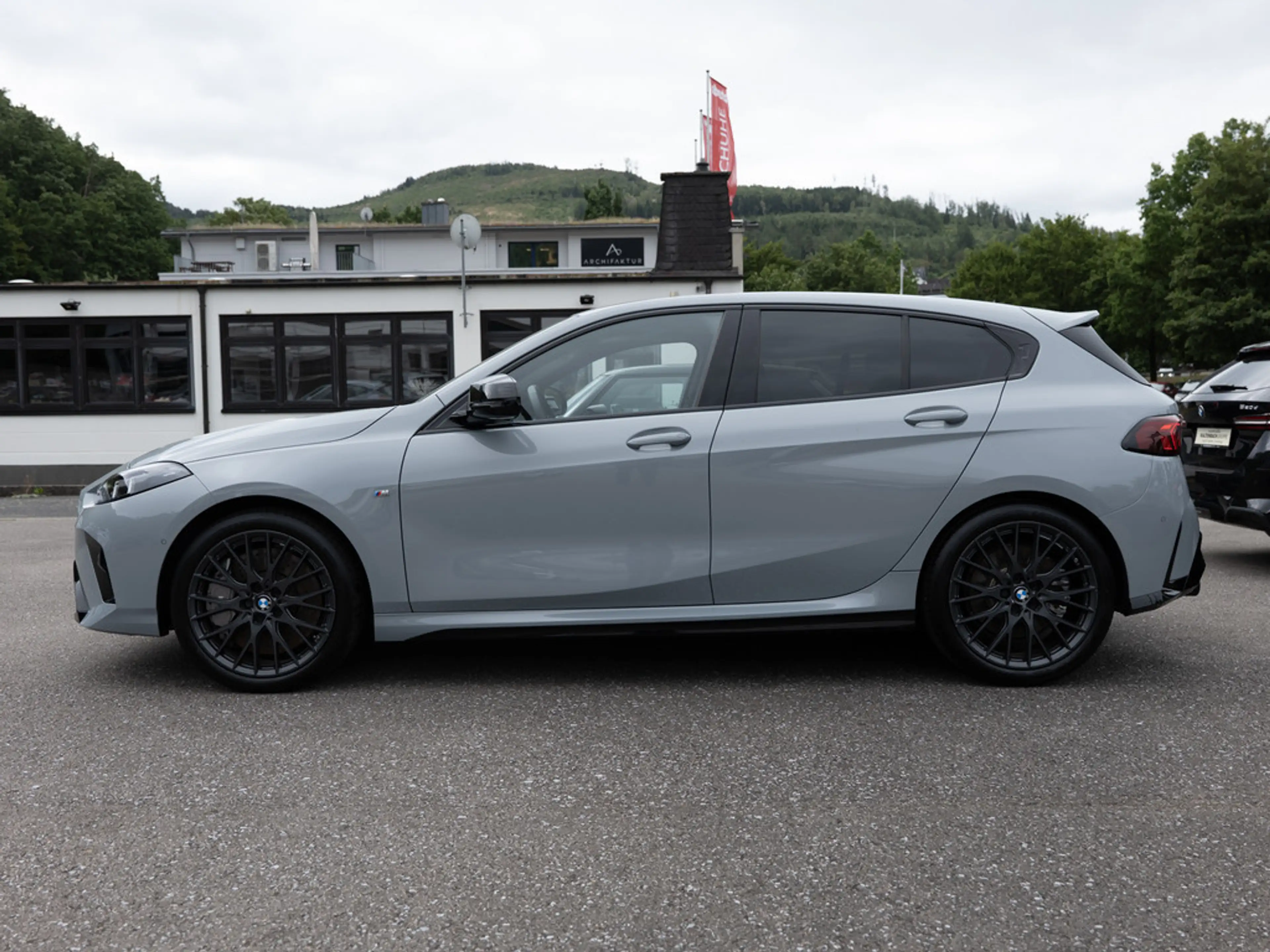 BMW 135 xDrive HUD 360° LED NAVI M Technik Paket II — photo 9