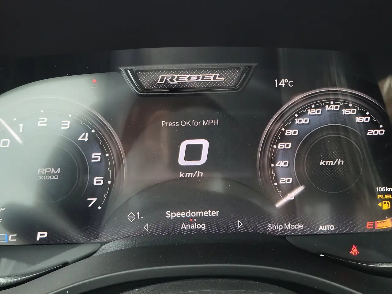 RAM 1500 снимка RAM 1500