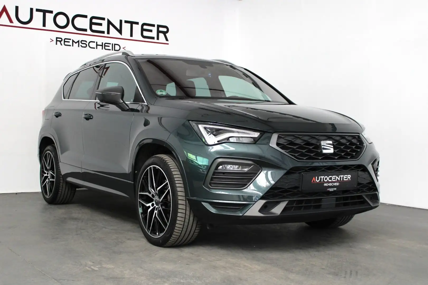 SEAT Ateca 2,0 TDI FR DSG 4Drive Kamera Navi CarPlay Grau - 2