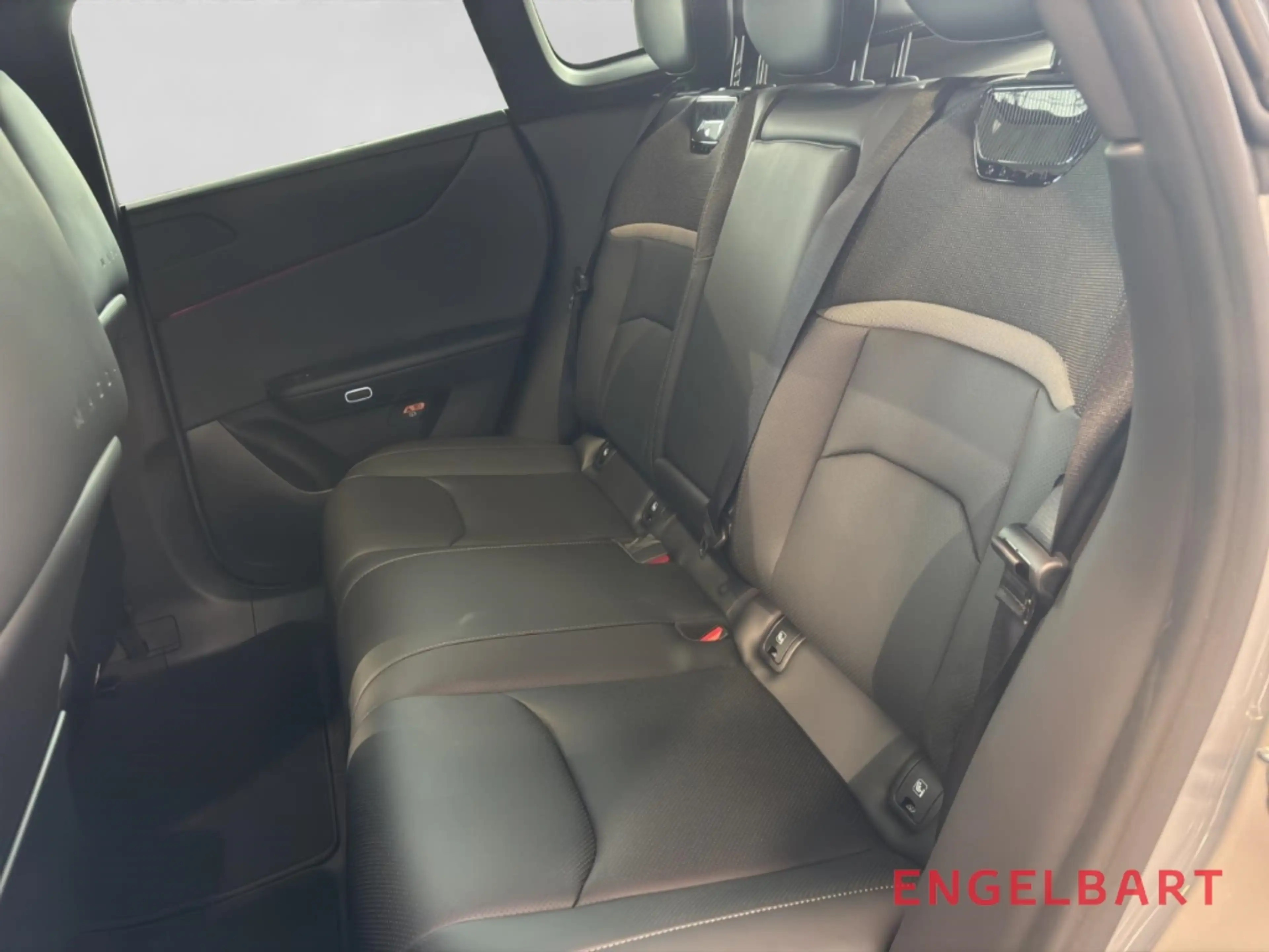 Mazda CX-6e 190 kW EV Takumi HUD Panorama Navi Soundsystem 360 — photo 12
