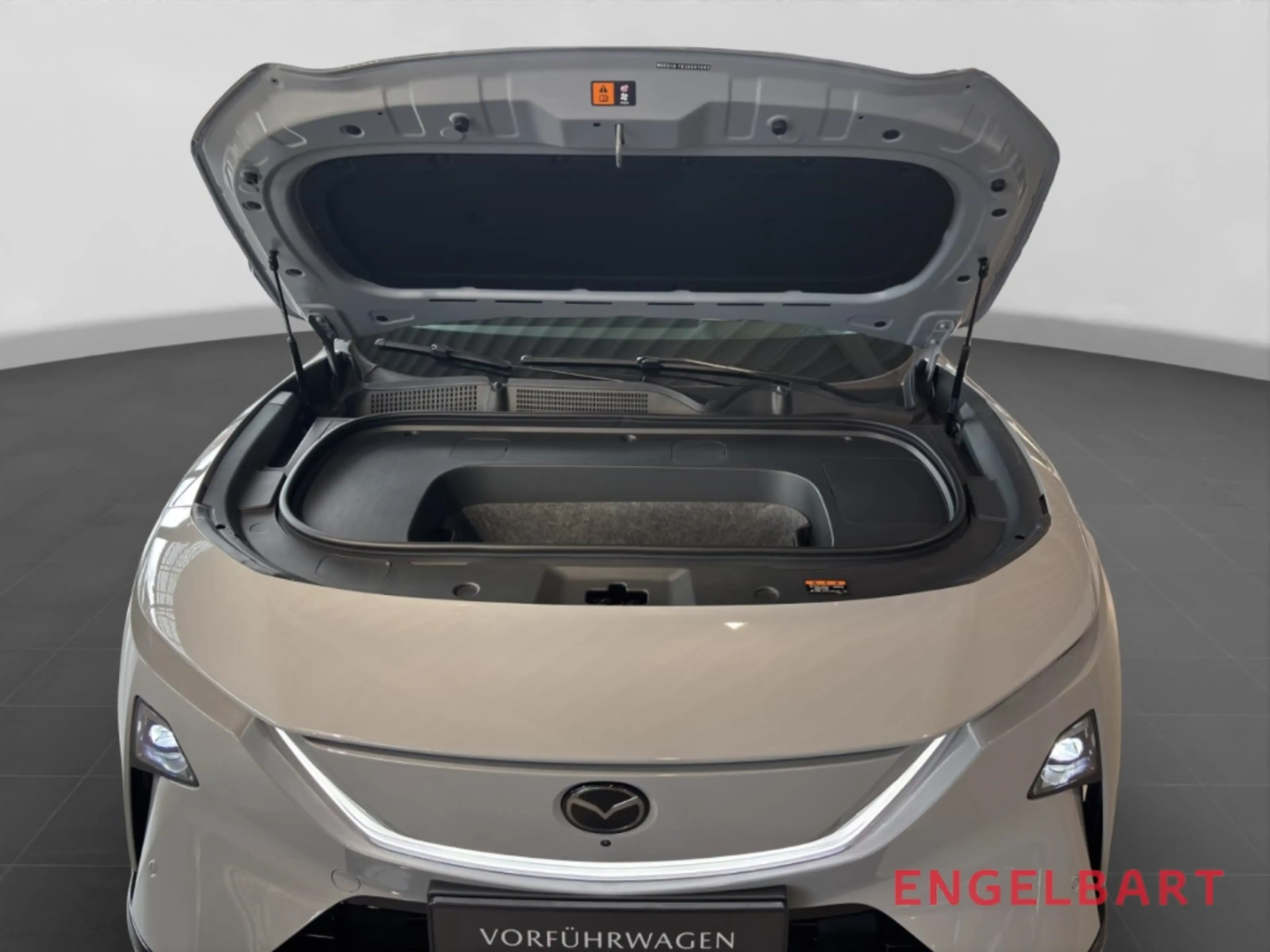 Mazda CX-6e 190 kW EV Takumi HUD Panorama Navi Soundsystem 360 — photo 14