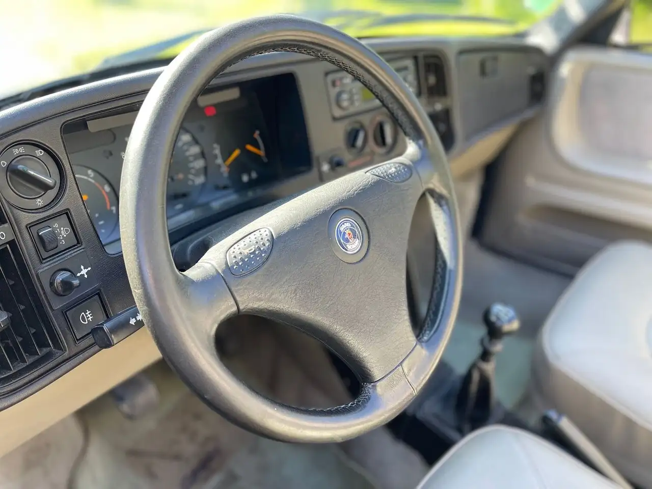 Saab 900, foto 6