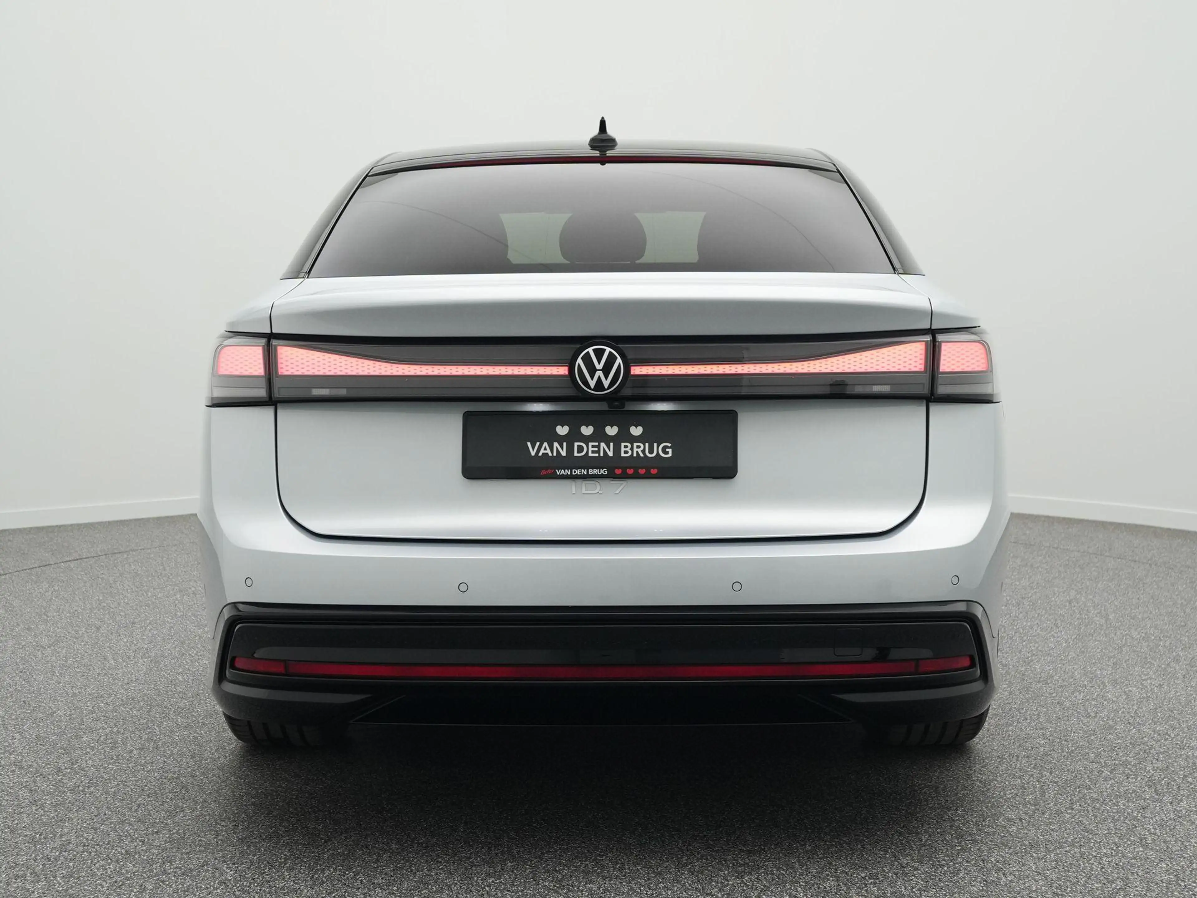 Volkswagen ID.7 Pro Business 77 kWh 286 pk | LED Matrix | Harman K — photo 6