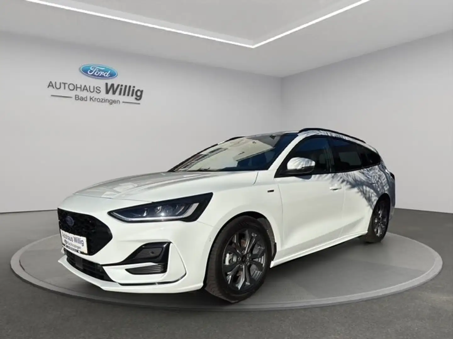 Ford Focus ST-Line X / Panoramadach / Fahrer-Assistenz-Paket Blanc - 1