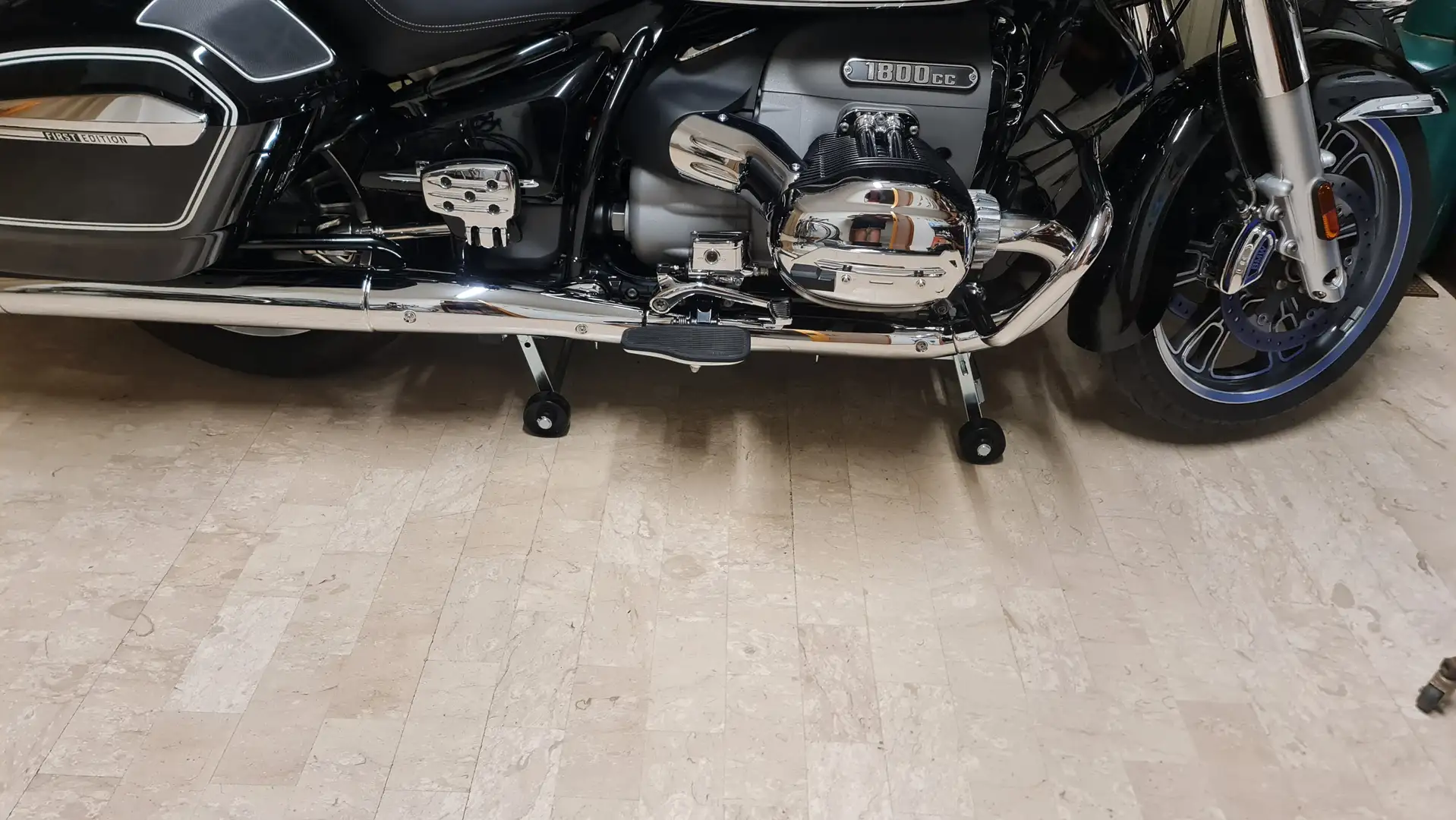 BMW R 18 Transcontinental First Edition crna - 2