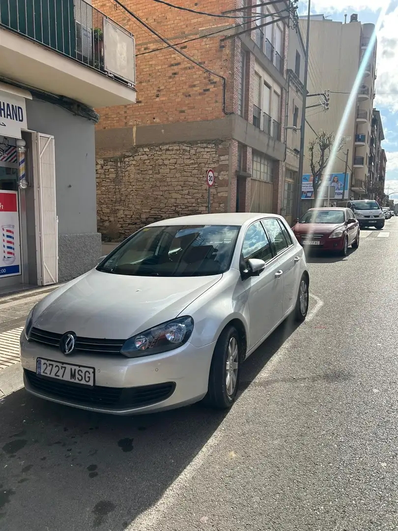 Volkswagen Golf 2.0TDI Highline - 1