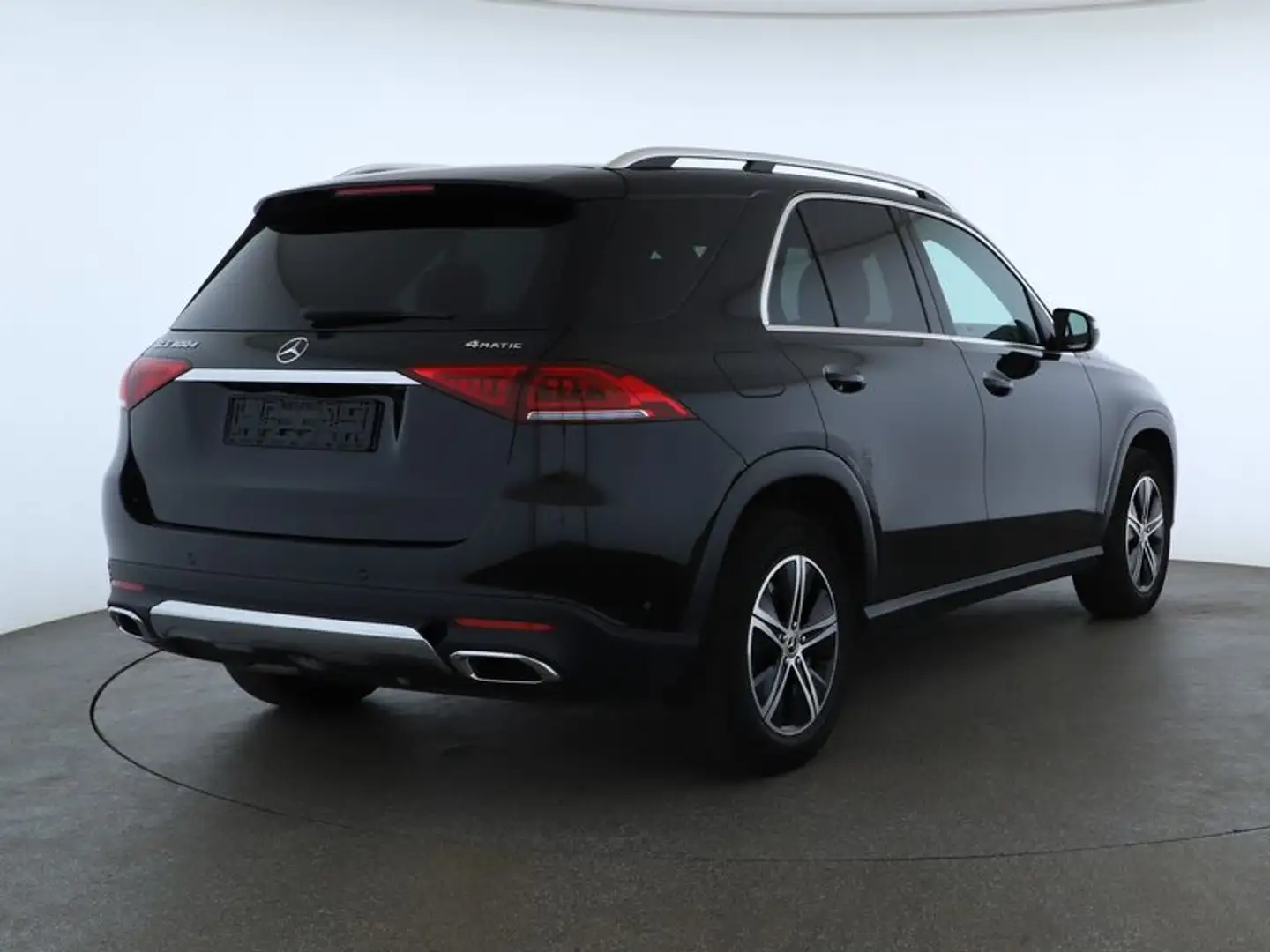 Mercedes-Benz GLE 300 d 4M AMG-Int./Multibeam/Pano-SD/AHK/ Schwarz - 2