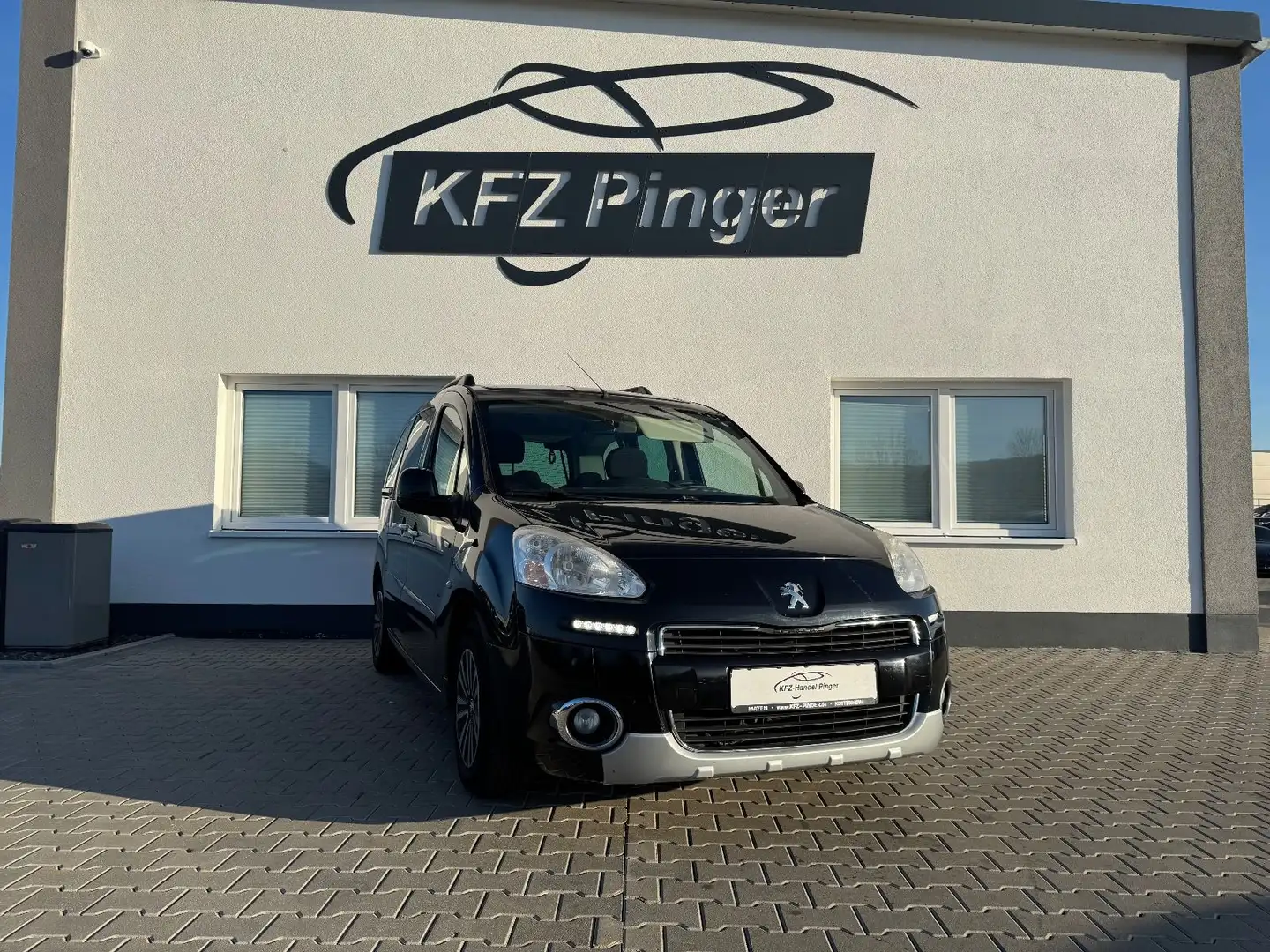 Peugeot Partner Tepee Style Zwart - 1