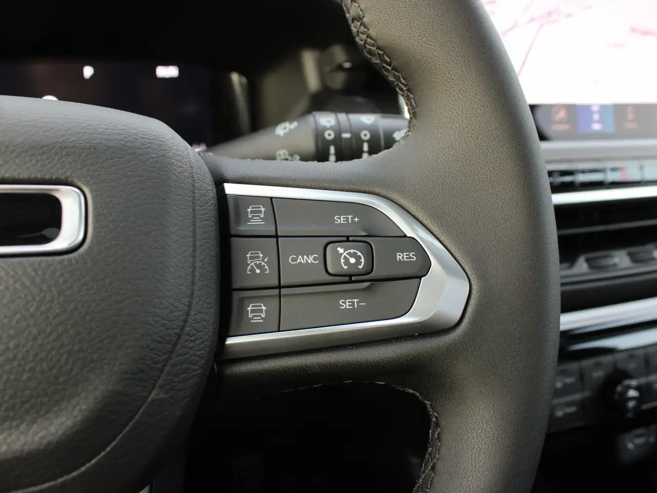 Jeep Compass photo Jeep Compass