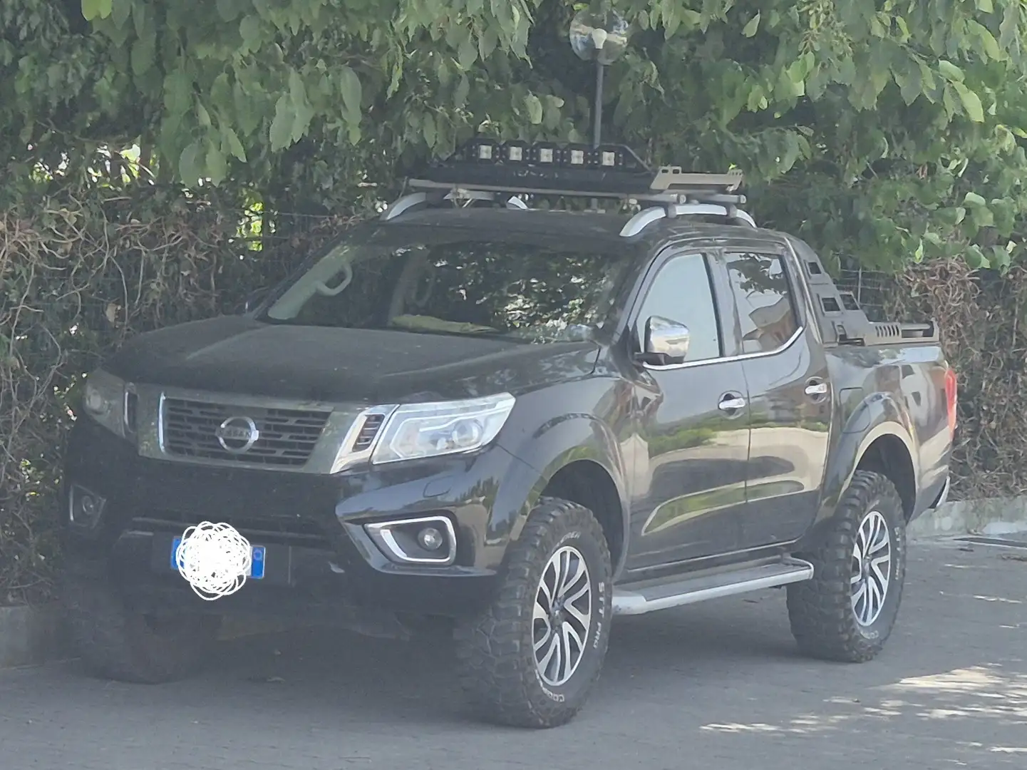 Nissan NP300 tekna - 1