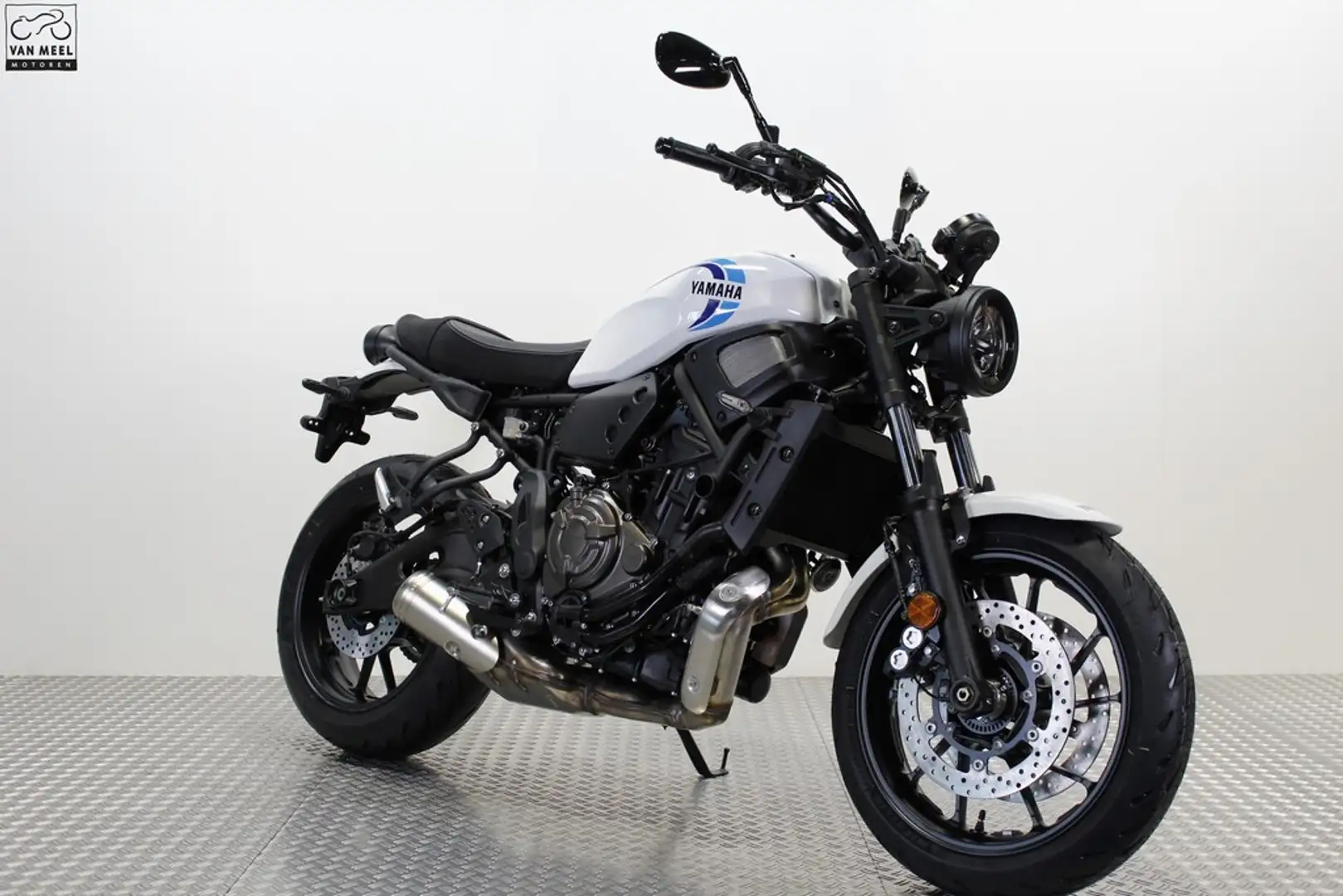 Yamaha XSR 700 Weiß - 2