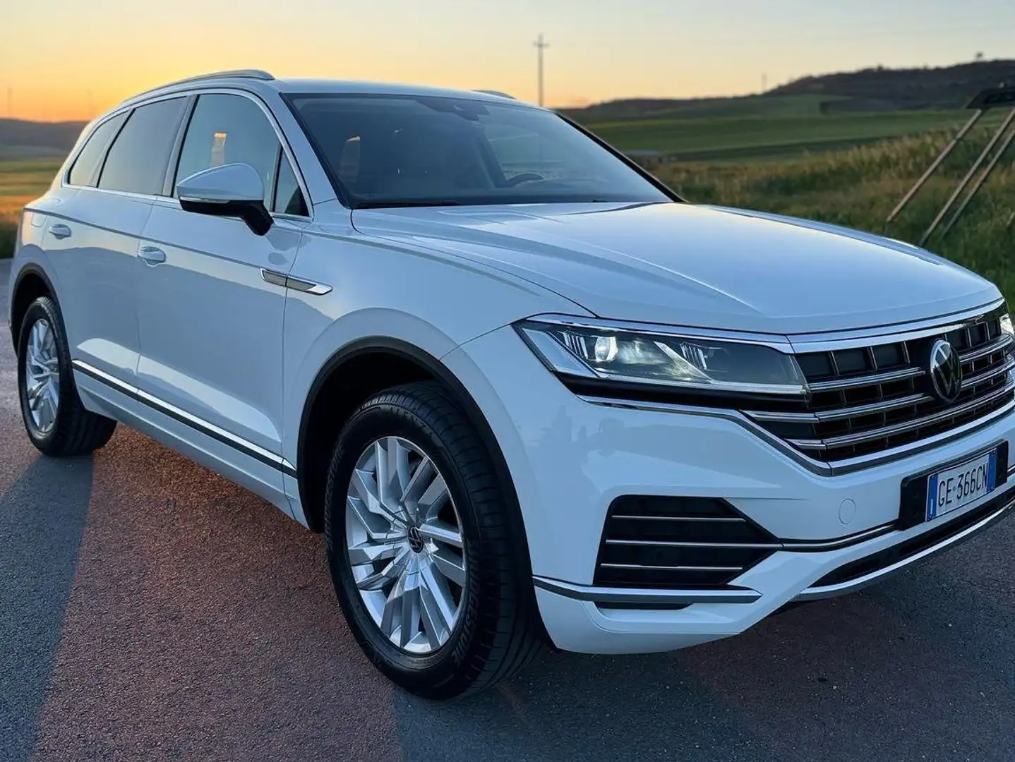 Volkswagen Touareg Touareg 3.0 V6 tdi Elegance 231cv tiptronic Blanc - 1