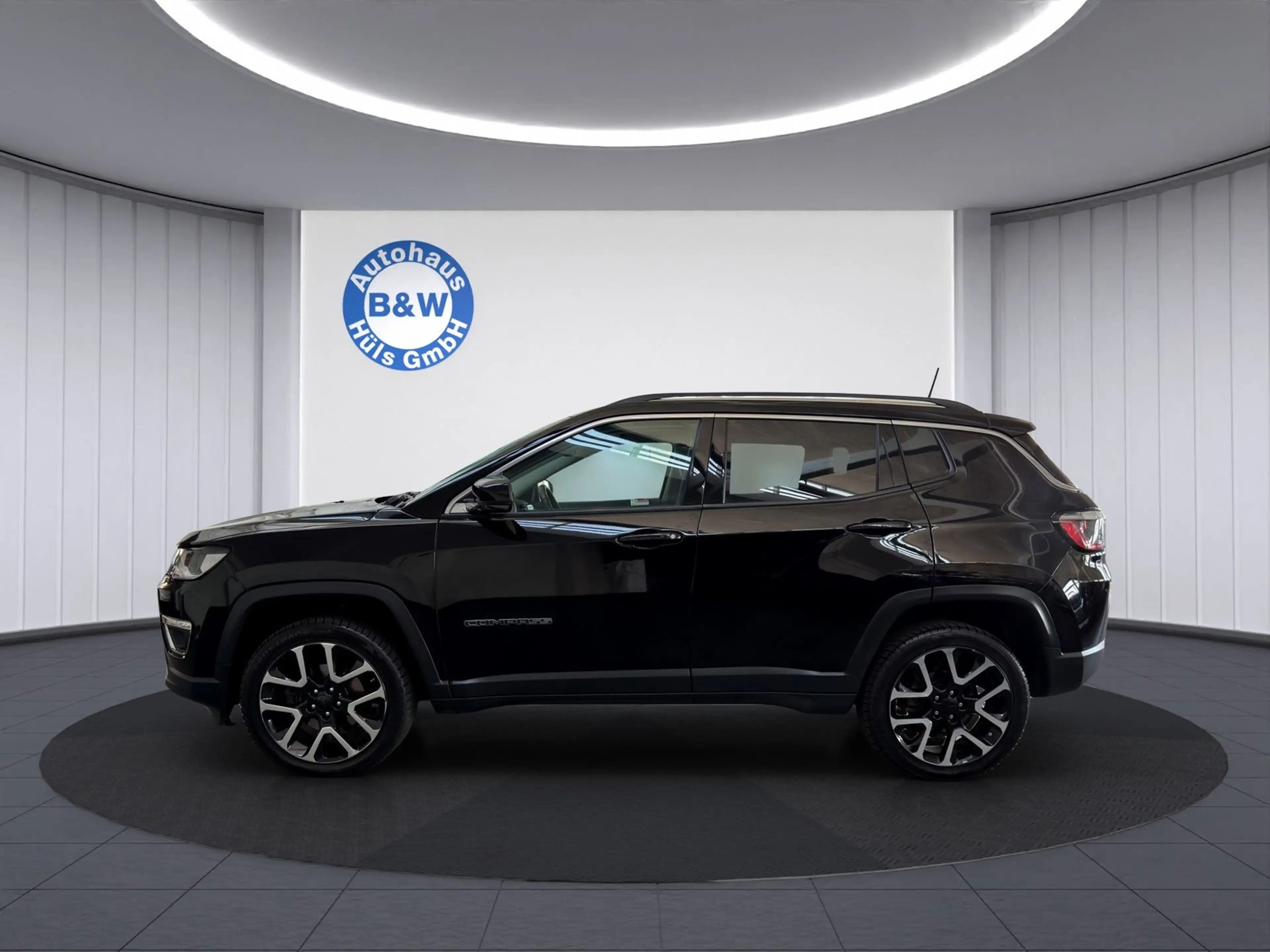 Jeep Compass Limited 4WD*KAMERA*LEDER*XENON*NAVI* — photo 4