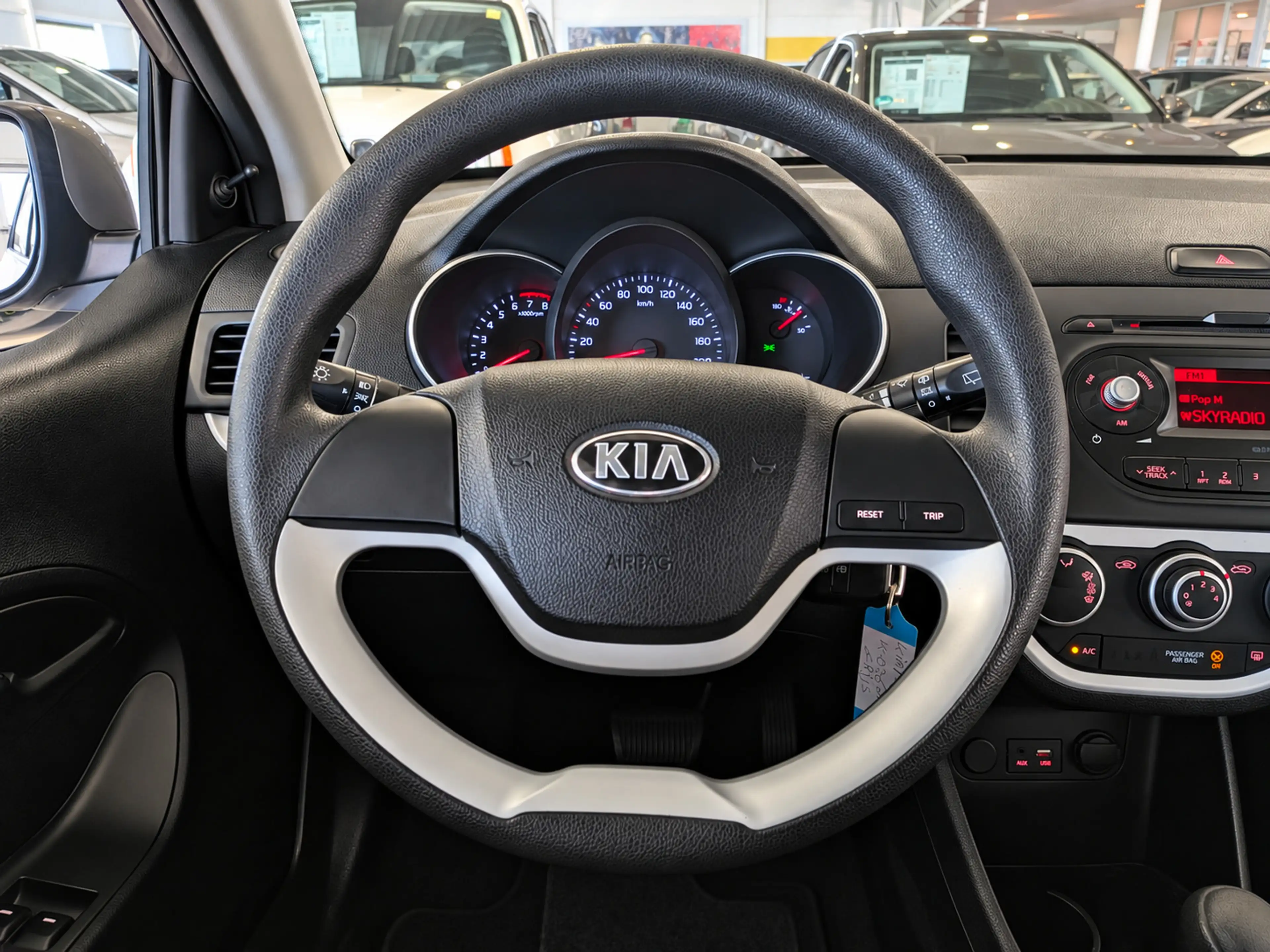 Kia Picanto 1.2 CVVT DynamicLine Automaat Airco, Stuurbekracht — photo 10