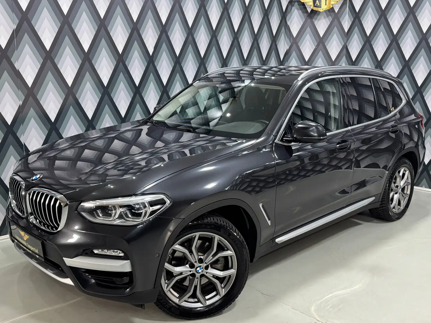 BMW X3 20d xDrive (G01) // XLINE // AHK // NAV PRO // Grau - 2