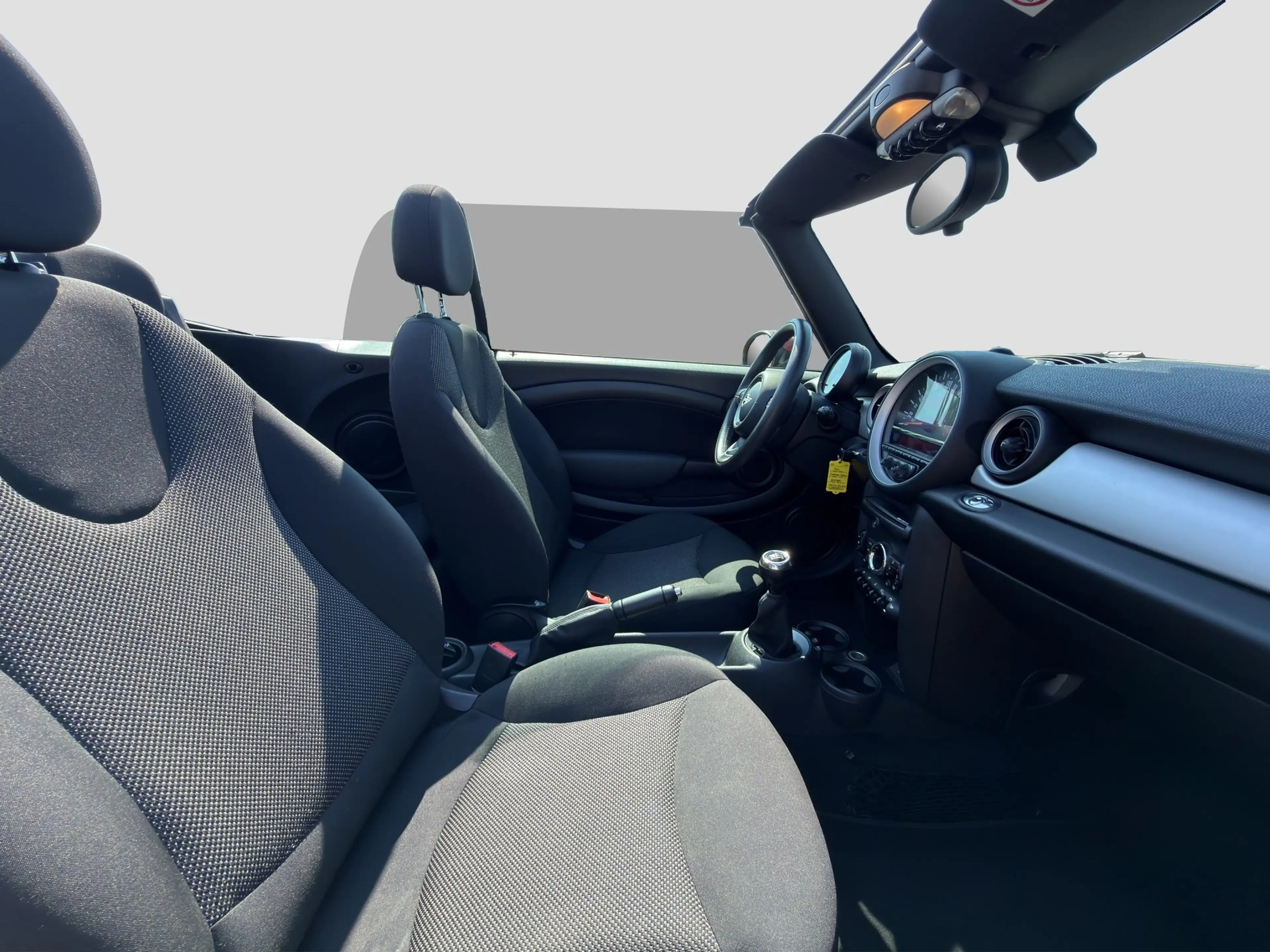 MINI Cooper Cabrio — photo 11